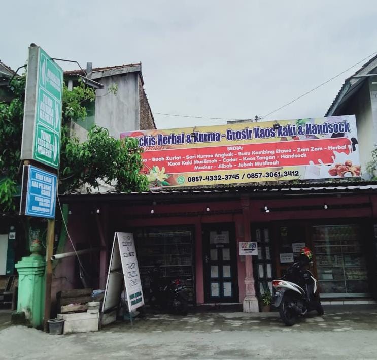 Pusat Oleh Oleh Haji Jogja: Produk Lengkap Harga Ramah