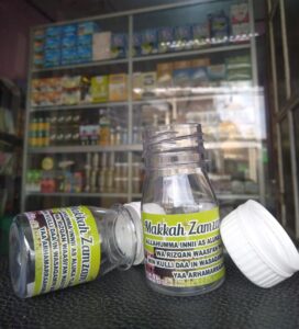 botol air zamzam khusus oleh oleh